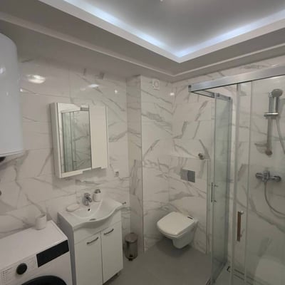 Location d’un appartement de 2 pièces avec vue sur le parc, 40 m², Zvezdara, Belgrade, Serbie